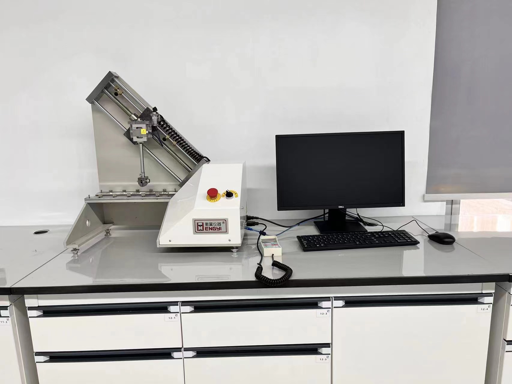 1699521858162517.jpg 推選衡翼PCB銅軌90度剝離測試機快速解決方案